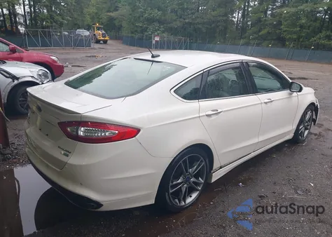 2014 Ford Fusion Titanium z USA, uszkodzony, nr VIN 3FA6P0K9XER283621